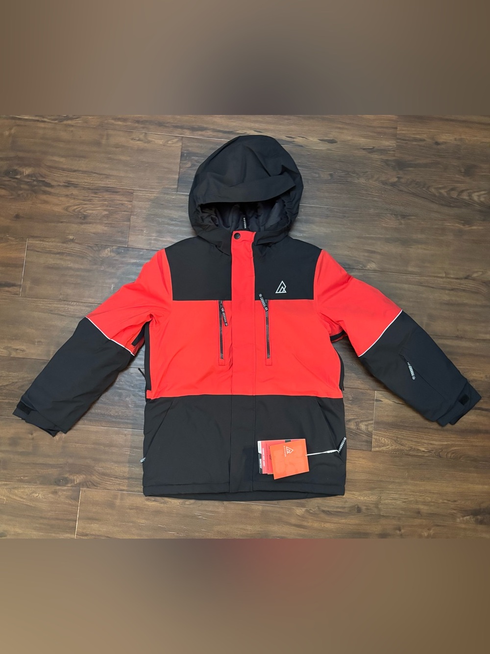 *Brand New* Boys Large Winter Ski Jacket with Growtech